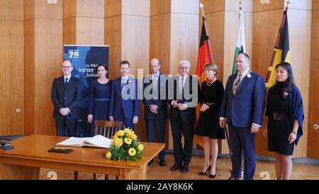 Sebastian Wood, Annett Hofmann, Michael Kretschmer, Edward Herzog von Kent, Frank-Walter Steinmeier, Elke Büdenbender, Dirk Hilbert, Su Yeon Hilbert B. Stockfoto