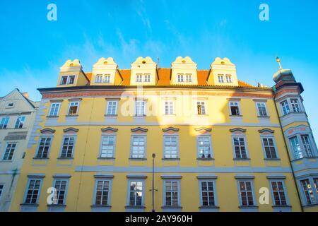 Traditionelle Gebäudewand Prag Tschechisch Stockfoto