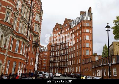 Albert Hall Mansions, Kensington Gore, South Kensington, Royal Borough of Kensington and Chelsea, London, England. Stockfoto