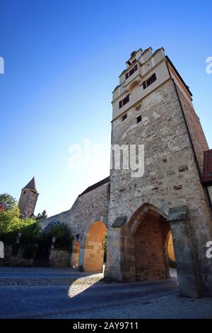 Dinkelsbühl ist eine Stadt in Bayern mit vielen historischen Sehenswürdigkeiten Stockfoto
