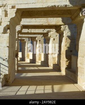 Altes römisches kolosseum. Arles, Frankreich Stockfoto