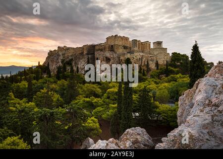 Akropolis von areopag Hill in den frühen Morgenstunden gesehen. Stockfoto