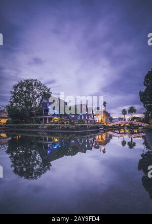 Venedig Kanäle bei Nacht in Los Angeles Stockfoto