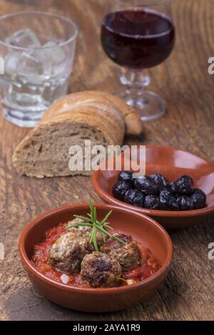 Albondigas, ein spanischer Tapas-Starter Stockfoto