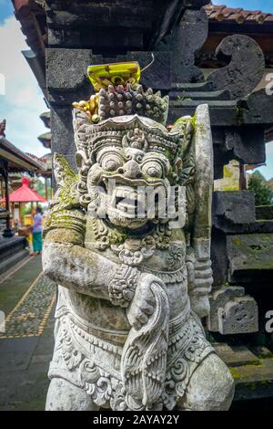 Statue im Pura Besakih-Tempel, Bali, Indonesien Stockfoto