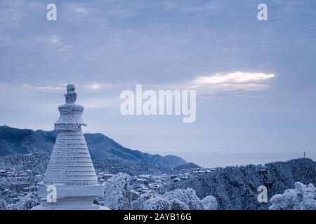 lushan Berglandschaft im Winter Stockfoto