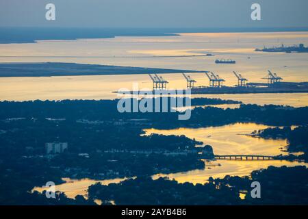 norfolk virginia va Hafenstadt bei Sonnenuntergang Stockfoto