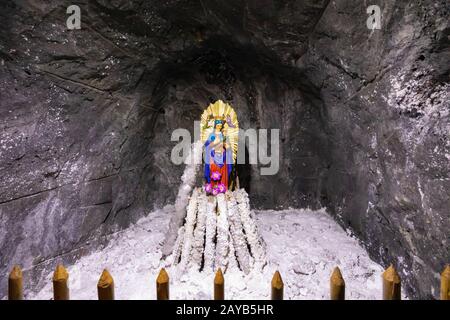 Religiöse Station des kolumbianischen Nemocon in der Salzmine Stockfoto