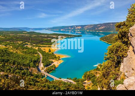 Im Canyon fließt der Fluss Verdon Stockfoto