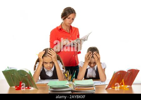 Wütend Lehrer preise Studenten Stockfoto