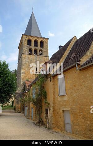 Pfarrkirche Saint-Jean-Baptiste in Saint Pompont Frankreich Stockfoto