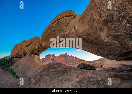 Spitzkoppe, einzigartige Felsformation im Damaraland, Namibia Stockfoto