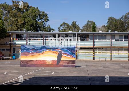 Australian High School Classroom Buildings and Outdoor Sports Area, Sydney, Australien Stockfoto