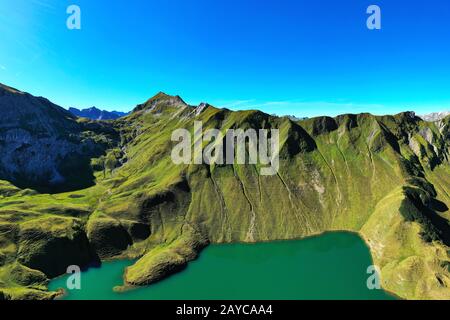 Der Frechensee ist See in den alpen Stockfoto