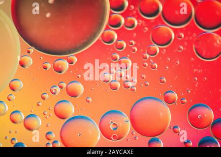 Rot und Orange abstrakt Hintergrund Bild mit Öl, Wasser und Seife, die Stockfoto