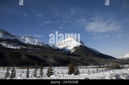 Rocky Mountains im Winter Kanada Stockfoto