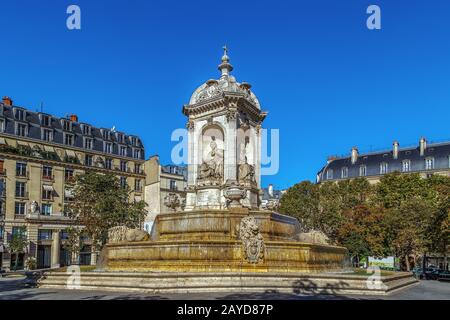 Brunnen Saint-Sulpice, Paris Stockfoto