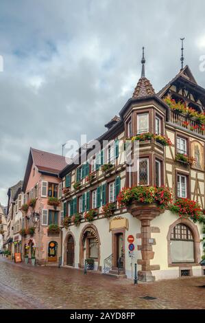 Straße in Kaysersberg, Elsaß, Frankreich Stockfoto