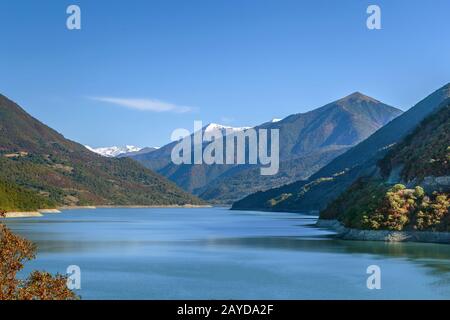 Zhinvali Reservoir, Georgia Stockfoto