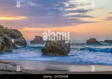 Felsen in Biarritz, Frankreich Stockfoto