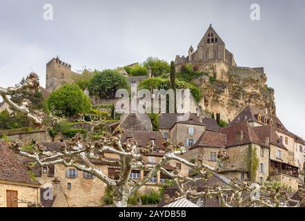 Blick auf Beynac-et-Cazenac, Frankreich Stockfoto