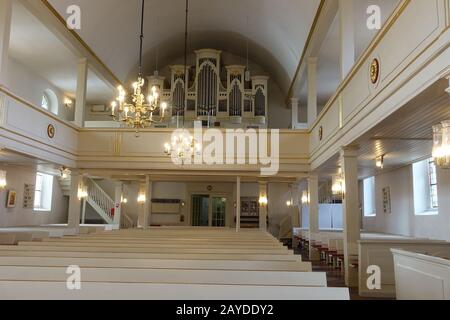 Innenschuss der evangelischen Epiphanienkirche Stockfoto