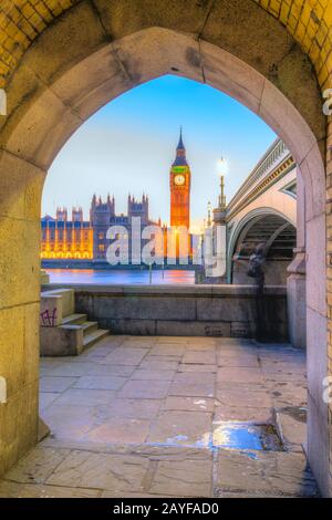 Thge Big Ben, das Haus des Parlaments und die Westminster Bridge, London, UK Stockfoto