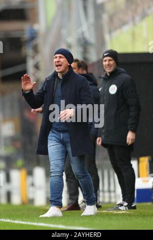 London, Großbritannien. Februar 2020. Manager Gerhard Struber von Barnsley während des EFL Championship Matches zwischen Fulham und Barnsley, in Craven Cottage, Fulham, London, 25. Februar 2020 Credit: Action Foto Sport/Alamy Live News Stockfoto