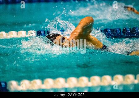 Amy Van Dyken (USA) tritt 1996 bei den USA Olympic Schwimmen Team Trials an Stockfoto