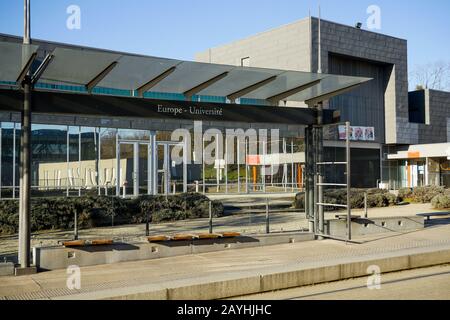 T2 Tramway Station, Campus der Universität Lyon 2 Lumiere, Bron, Frankreich Stockfoto