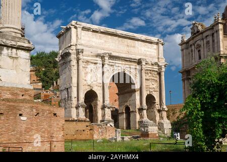Antikenbogen von Kaiser Septimius Severus im Forum Romanum, Rom Stockfoto