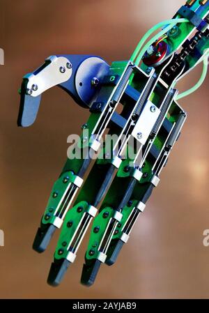 Hand von RoboThespian Stockfoto