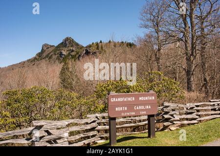 Der Eingang zum Grandfather Mountain State Park in Linville, NC. Stockfoto