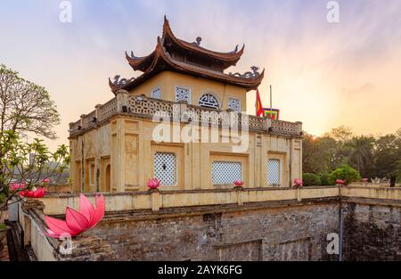 Die Kaiserliche Zitadelle wird auch als Alte Zitadelle von Thang Long in Hanoi bezeichnet Stockfoto