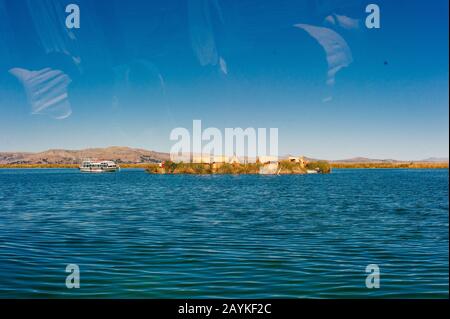 Titino Schwimmenden Inseln auf dem Titicacasee, PERU Stockfoto