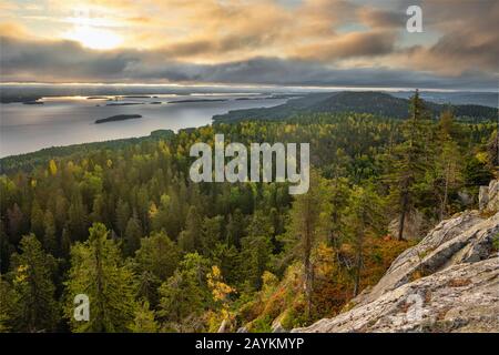 Schöne Naturlandschaft im Nationalpark Koli in Finnland Stockfoto