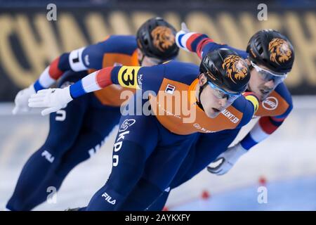 Salt Lake City, USA. Februar 2020. Team of the Netherlands tritt während der Mannschaftsverfolgung Der Herren bei den ISU World Single Distances Speed Skating Championats in Salt Lake City, den Vereinigten Staaten, 15. Februar 2020 an. Gutschrift: Matt Herp/Xinhua/Alamy Live News Stockfoto