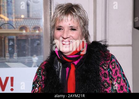 Die Eröffnungsnacht für My Name Ist Lucy Barton im Samuel J. Friedman Theatre - Arrivals. Mit: Eve Ensler Where: New York, New York, Vereinigte Staaten When: 16 Jan 2020 Credit: Joseph Marzullo/WENN.com Stockfoto