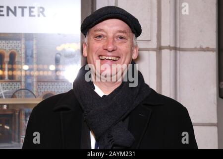 Die Eröffnungsnacht für My Name Ist Lucy Barton im Samuel J. Friedman Theatre - Arrivals. Mit: Frank Wood Where: New York, New York, Vereinigte Staaten When: 16 Jan 2020 Credit: Joseph Marzullo/WENN.com Stockfoto