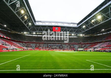 Düsseldorf, Deutschland. Februar 2020. Fußball Düsseldorf - Gladbach, Düsseldorf 15. Februar 2020. Merkur SPIEL-ARENA in FORTUNA DÜSSELDORF - BORUSSIA MÖNCHENGLADBACH 1-4 - DFL-REGELUNGEN VERBIETEN DIE VERWENDUNG VON FOTOS als BILDSEQUENZEN und/oder QUASI-VIDEO - 1.Deutsche Fußball-Liga, Düsseldorf, 15. Februar 2020. Kredit: Peter Schatz / Alamy Live News Stockfoto