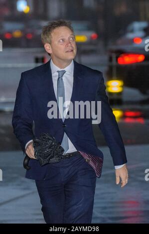 Grant Shapps, Abgeordneter für Welwyn Hatfield und Staatssekretär für Transport kommt im BBC Broadcasting House in London an, wo er in der Andrew Marr Show auftreten wird. 16/02/2020. Stockfoto