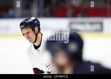 Linkoping, Schweden 20200215 Johan Bülow während des Benefizspiels "Together Against Cancer" in der Saab-Arena. Alte Eishockeylegenden mit kombinierten Erfahrungen aus 6522 SHL-Spielen, 3051 NHL-Spielen, 1203 SDHL-Spielen, die am Samstag gespielt wurden, um Geld für Krebsforschung zu sammeln. Foto Jeppe Gustafsson Stockfoto