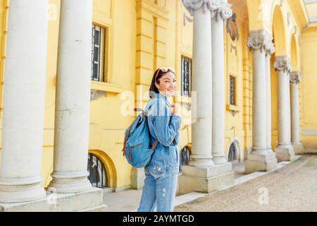 Architektur des Szechenyi-Palastes Thermalbad in Budapest. Wichtigstes Touristenziel Stockfoto