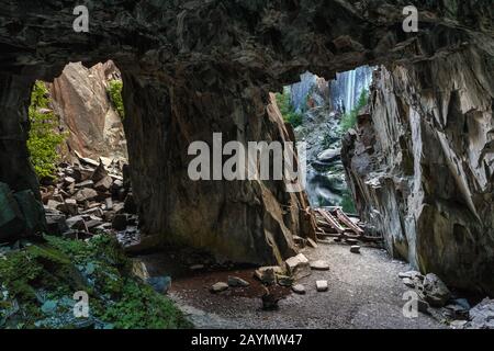 Hodge Close Quitch, eine ehemalige Schiefermine im Tilberthwaite Valley, Lake District, Cumbria, England, Großbritannien Stockfoto