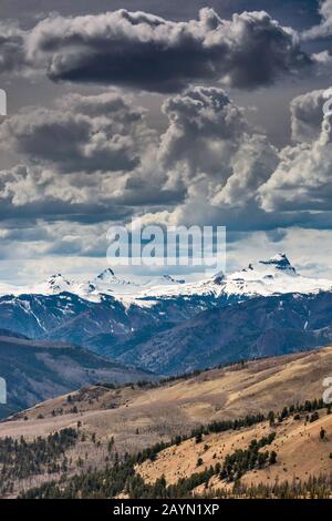 Wetterhorn Peak, Matterhorn Peak, Uncompahgre Peak in den San Juan Mountains von Windy Point Overlook, in der Nähe von Slumgullion Pass und Lake City, Colorado, USA Stockfoto