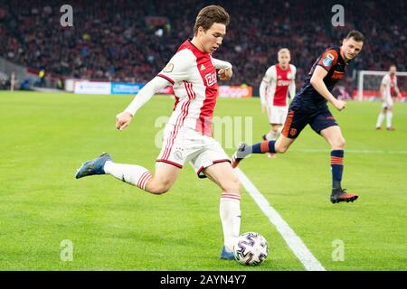Amsterdam, Niederlande. Februar 2020. Amsterdam, 16-02-2020, JohanCruyff Arena, Saison 2019/2020, Niederländisches Fußball-EM-Spiel Ajax - RKC Waalwijk.Ajax-Spieler Carel Eiting Credit: Pro Shots/Alamy Live News Stockfoto