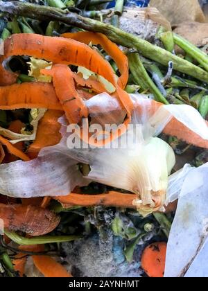 Gemüseschälchen und Feuchtigkeitscreme, Lyon, Frankreich Stockfoto