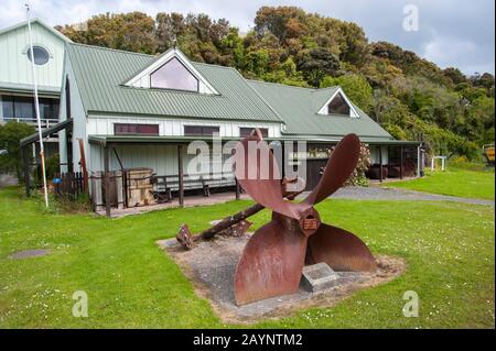 Das Rakiura Museum im Dorf Oban auf Stewart Island vor der Südinsel in Neuseeland. Stockfoto