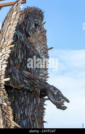 Die Messerengel-Skulptur, auch Nationaldenkmal Gegen Gewalt & Aggression an der sage, Gateshead Stockfoto