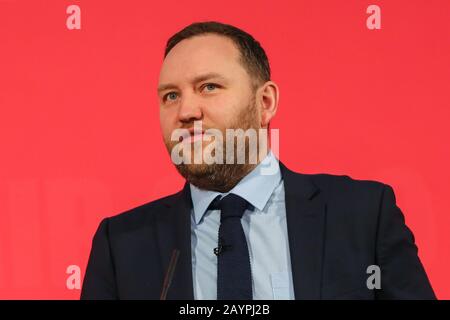 Business Design Center, North London, Großbritannien. Februar 2020 - der stellvertretende Labour-Führungsanwärter Ian Murray MP für Edinburgh South spricht bei einer Hustings Veranstaltung, die von der Co-operative Party im Business Design Center, North London, Großbritannien veranstaltet wird. Credit: Dinendra Haria/Alamy Live News Stockfoto